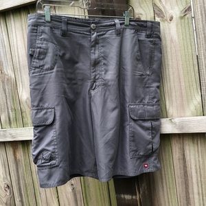 Tony hawk cargo shorts 38